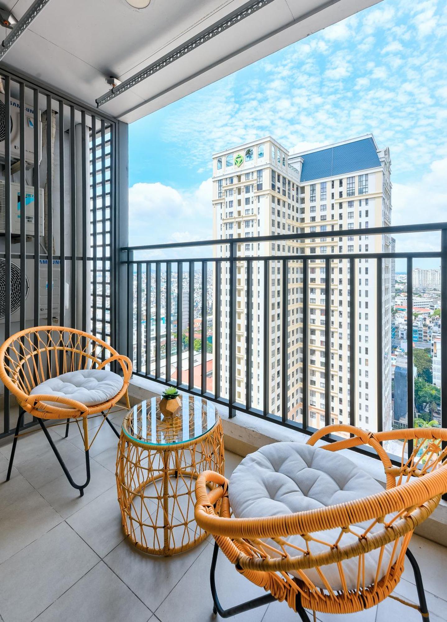 S Lux Apartment Ho Chi Minh City Bagian luar foto
